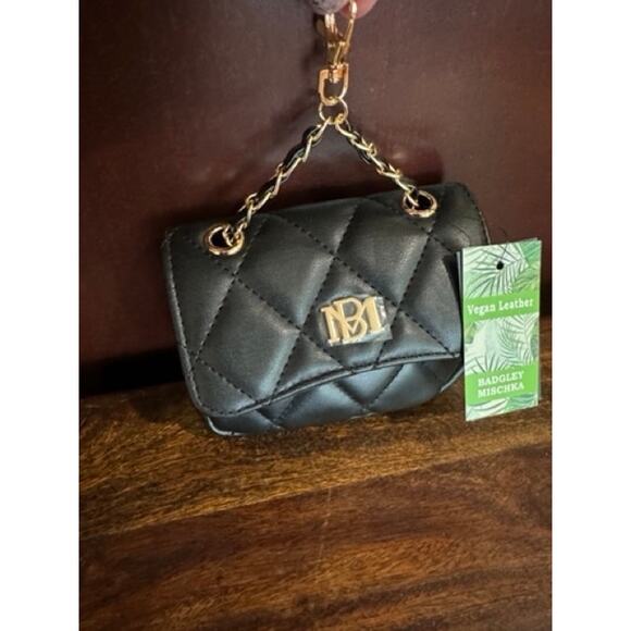 NEW Badgley Mischka Black Chain Quilted Chained Crossbody Mini Purse - Picture 6 of 8
